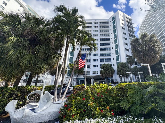 The Executive  photo 2